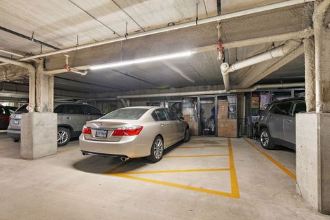 Tiny photo for 125 Lakeview Drive #313, Bloomingdale, IL 60108 (MLS # 12501209)