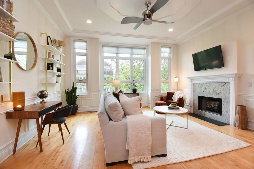 1447 N Bosworth Avenue 3