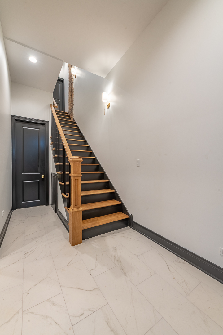 28 N Throop Street 2