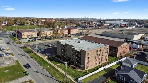 Tiny photo for 7945 S Oketo Avenue #404, Bridgeview, IL 60455 (MLS # 12558456)