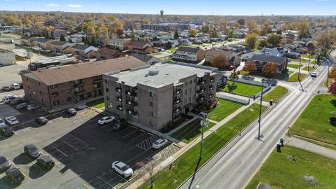 Tiny photo for 7945 S Oketo Avenue #404, Bridgeview, IL 60455 (MLS # 12558456)