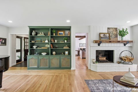 Tiny photo for 15 Willet Way, Trout Valley, IL 60013 (MLS # 12699677)