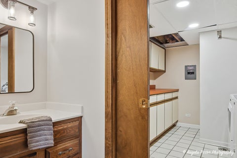 Tiny photo for 15 Willet Way, Trout Valley, IL 60013 (MLS # 12699677)