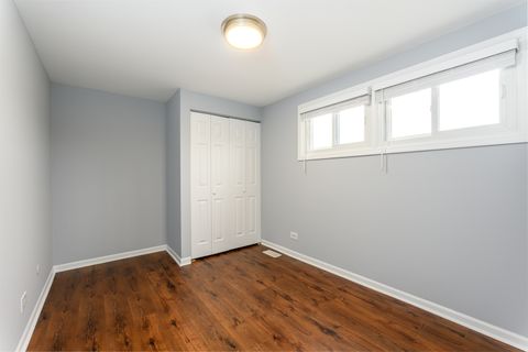 Tiny photo for 37 Briarwood Lane, Indian Head Park, IL 60525 (MLS # 12571746)