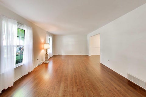Tiny photo for 1535 N Haddow Avenue, Arlington Heights, IL 60004 (MLS # 12763399)
