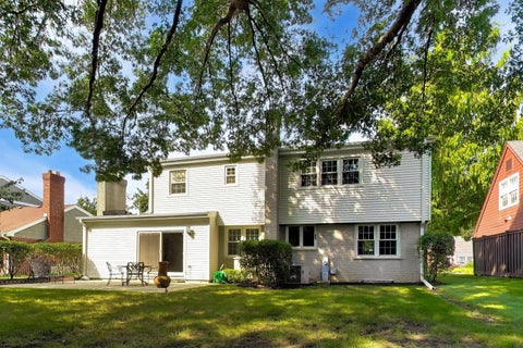 Tiny photo for 1535 N Haddow Avenue, Arlington Heights, IL 60004 (MLS # 12763399)