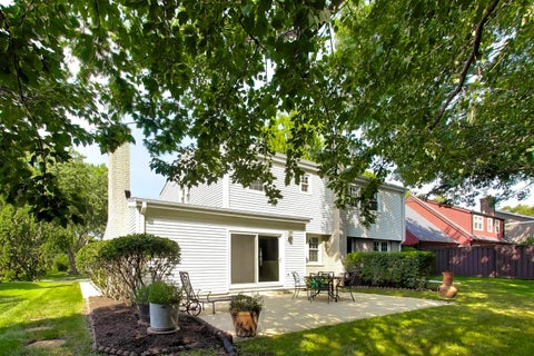 Tiny photo for 1535 N Haddow Avenue, Arlington Heights, IL 60004 (MLS # 12763399)