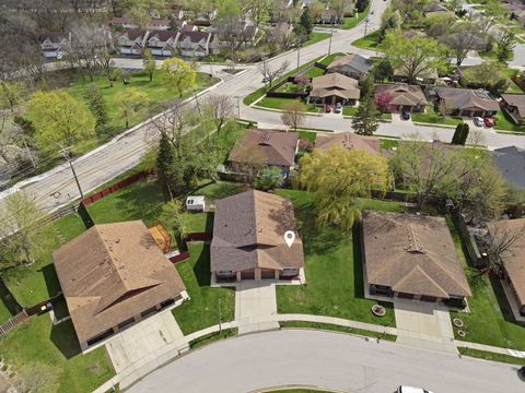 Tiny photo for 117 Virginia Court, Streamwood, IL 60107 (MLS # 12634624)