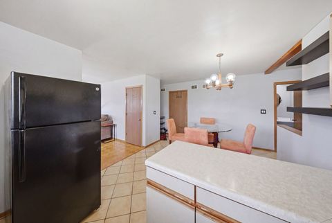 Tiny photo for 117 Virginia Court, Streamwood, IL 60107 (MLS # 12634624)