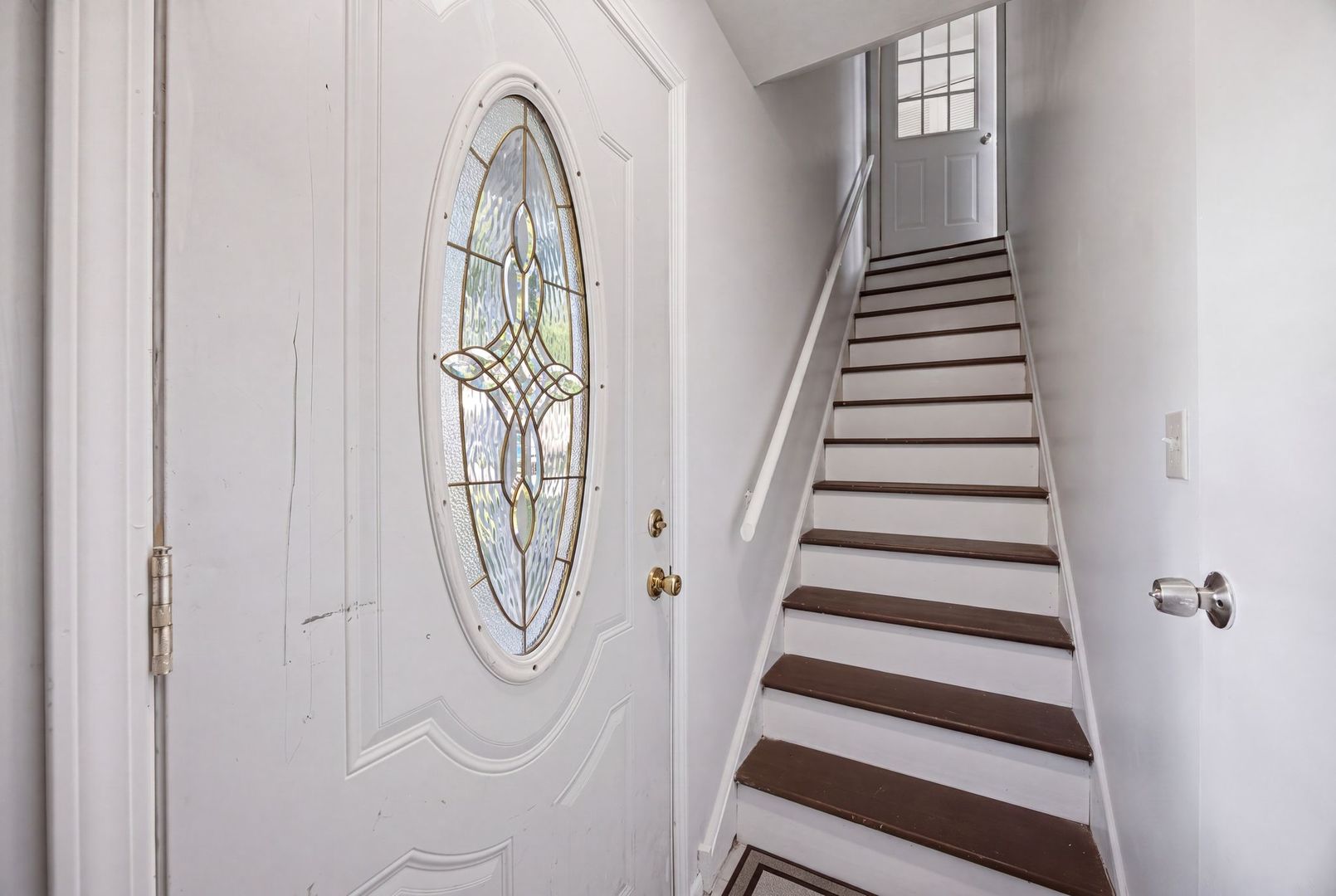 1323 Braver Court 1323