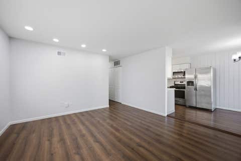 Tiny photo for 1323 Braver Court #1323, Wheeling, IL 60090 (MLS # 12713348)