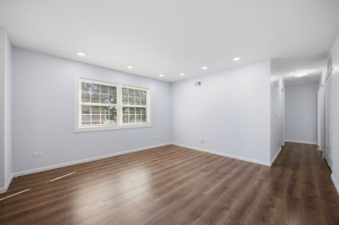 Tiny photo for 1323 Braver Court #1323, Wheeling, IL 60090 (MLS # 12713348)