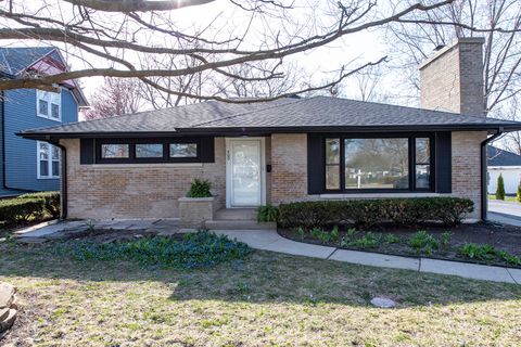 400 S Lake Street Grayslake IL 60030
