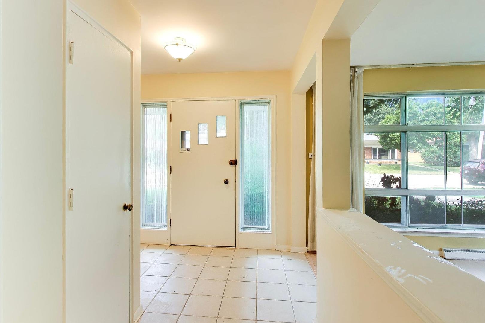 3905 Sugar Loaf Lane