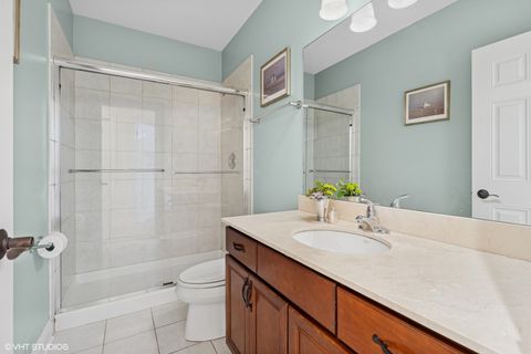 Tiny photo for 5121 S Kimbark Avenue #1E, Chicago, IL 60615 (MLS # 12533298)