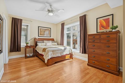 Tiny photo for 5121 S Kimbark Avenue #1E, Chicago, IL 60615 (MLS # 12533298)