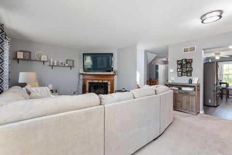 Tiny photo for 1623 Delaware Court, Geneva, IL 60134 (MLS # 12471356)