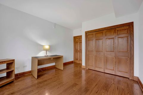 Tiny photo for 145 S York Street #322, Elmhurst, IL 60126 (MLS # 12515500)