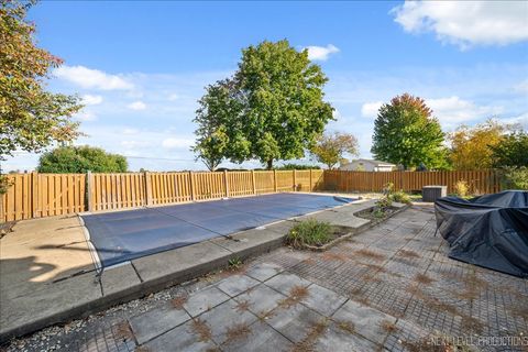 Tiny photo for 616 Briarwood Lane, Oswego, IL 60543 (MLS # 12503996)