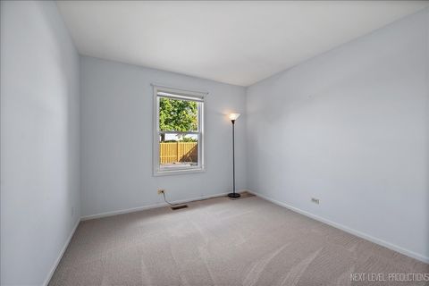 Tiny photo for 616 Briarwood Lane, Oswego, IL 60543 (MLS # 12503996)