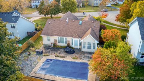 Tiny photo for 616 Briarwood Lane, Oswego, IL 60543 (MLS # 12503996)