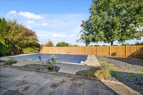 Tiny photo for 616 Briarwood Lane, Oswego, IL 60543 (MLS # 12503996)