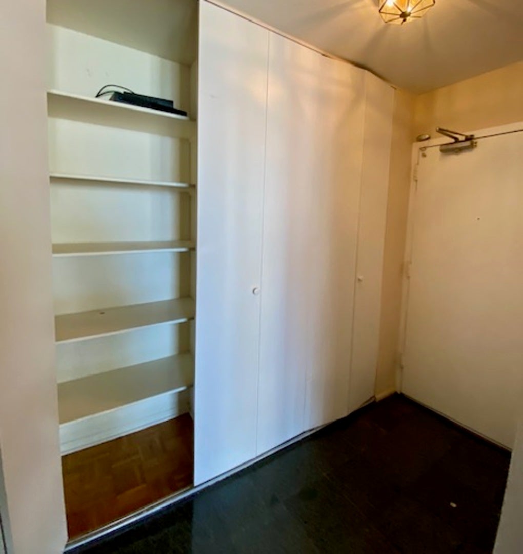 1355 N Sandburg Terrace 1608D