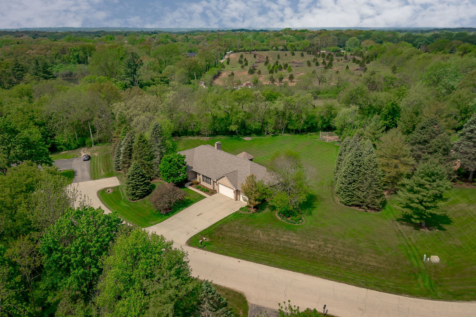 26032 W Laurel Court