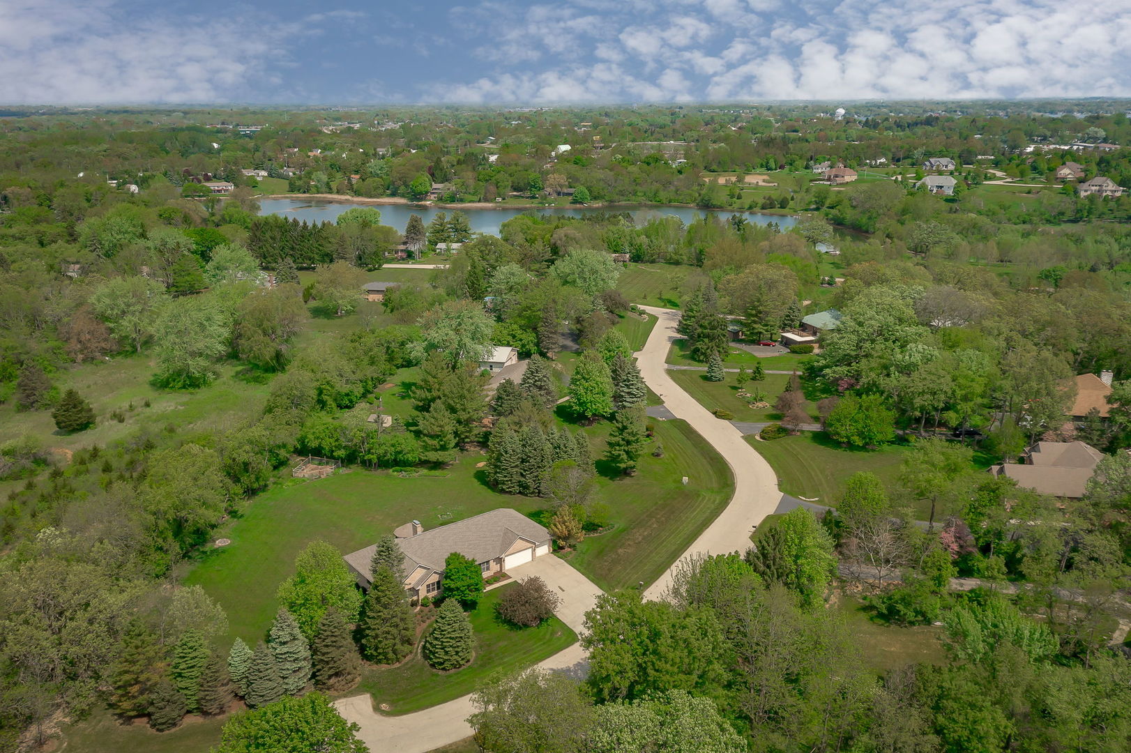 26032 W Laurel Court