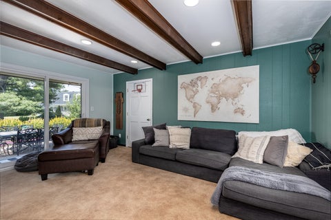 Tiny photo for 15 Oaklane Drive, Ottawa, IL 61350 (MLS # 12664287)