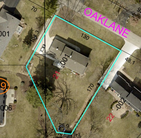 Tiny photo for 15 Oaklane Drive, Ottawa, IL 61350 (MLS # 12664287)