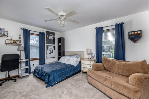 Tiny photo for 15 Oaklane Drive, Ottawa, IL 61350 (MLS # 12664287)