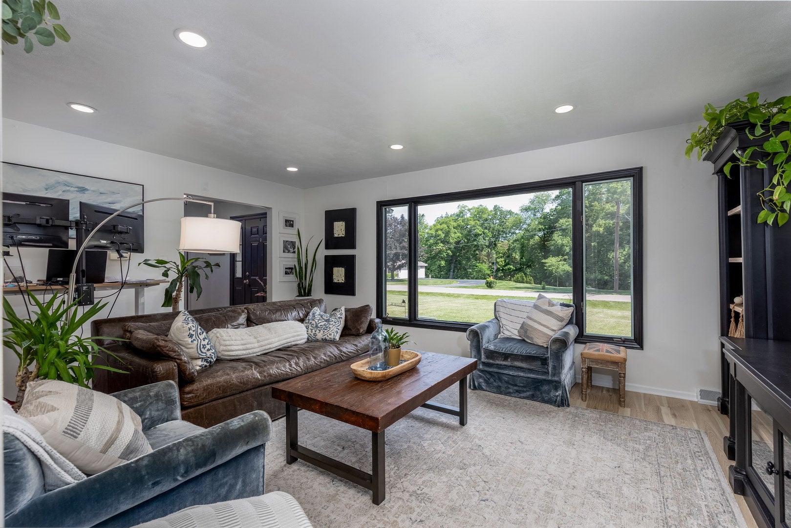 15 Oaklane Drive