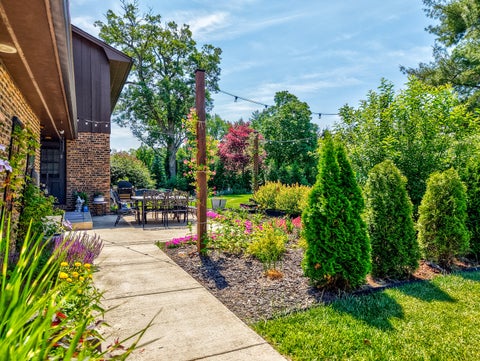 Tiny photo for 15 Oaklane Drive, Ottawa, IL 61350 (MLS # 12664287)