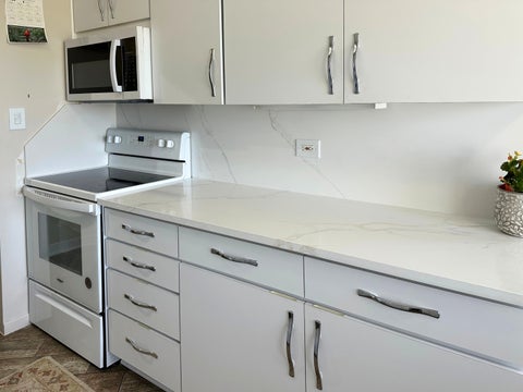 Tiny photo for 7141 N Kedzie Avenue #913, Chicago, IL 60645 (MLS # 12781212)