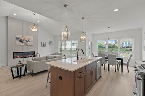 Tiny photo for 16550 Kayla Drive, Lemont, IL 60439 (MLS # 12475652)