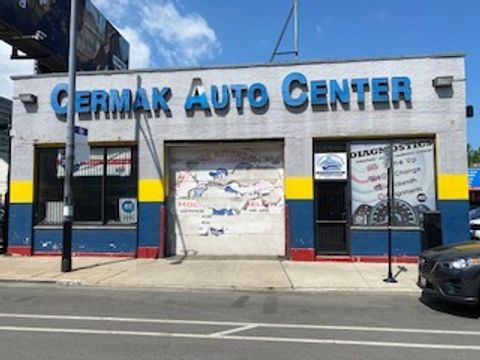 2908 W Cermak Road Chicago IL 60623