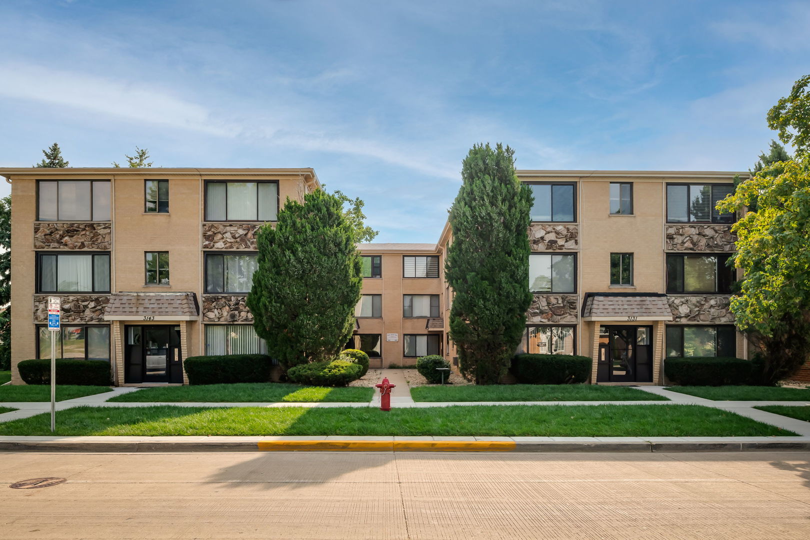 3141 N Elm Street 1
