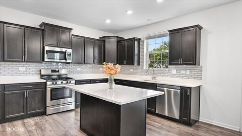 Tiny photo for 26827 Ashgate Crossing, Plainfield, IL 60585 (MLS # 12457177)