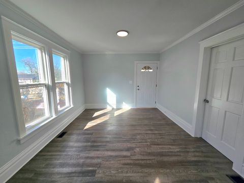 Tiny photo for 328 Rosewood Avenue, Aurora, IL 60505 (MLS # 12516619)