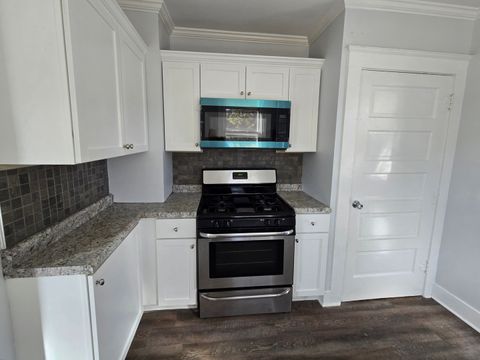 Tiny photo for 328 Rosewood Avenue, Aurora, IL 60505 (MLS # 12516619)