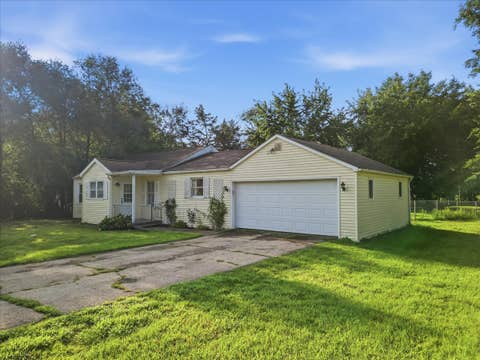 Tiny photo for 10464 Two Mile Road, Thomson, IL 61285 (MLS # 12737040)