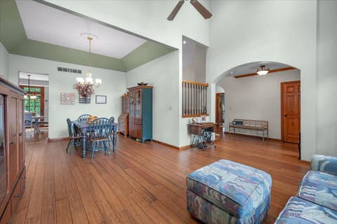 Tiny photo for 303 Torrington Drive, Bloomingdale, IL 60108 (MLS # 12684142)