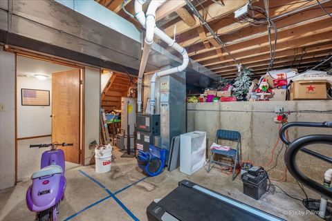 Tiny photo for 303 Torrington Drive, Bloomingdale, IL 60108 (MLS # 12684142)