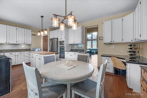 Tiny photo for 303 Torrington Drive, Bloomingdale, IL 60108 (MLS # 12684142)