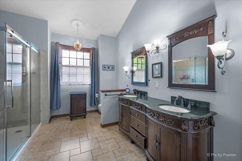 Tiny photo for 303 Torrington Drive, Bloomingdale, IL 60108 (MLS # 12684142)