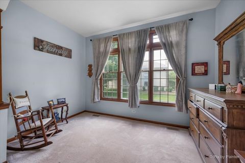 Tiny photo for 303 Torrington Drive, Bloomingdale, IL 60108 (MLS # 12684142)