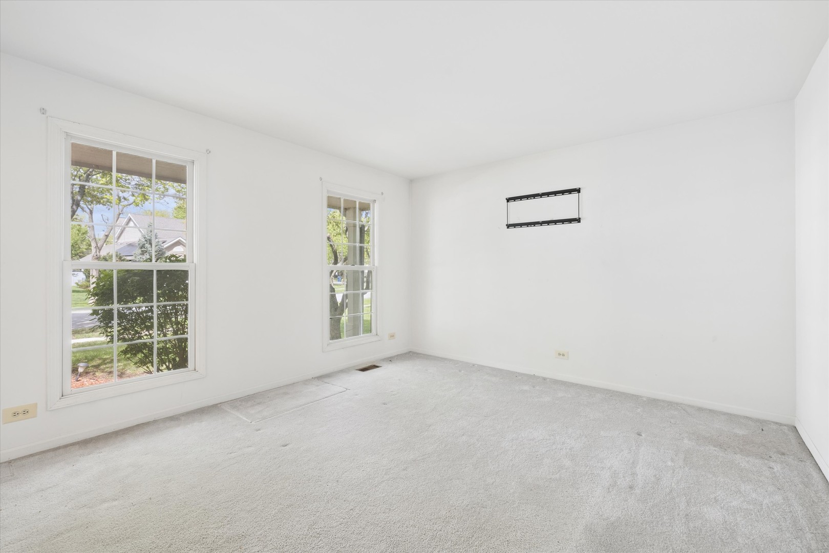 1721 Waverly Lane