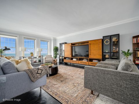 Tiny photo for 3530 N Lake Shore Drive #11B, Chicago, IL 60657 (MLS # 12520717)