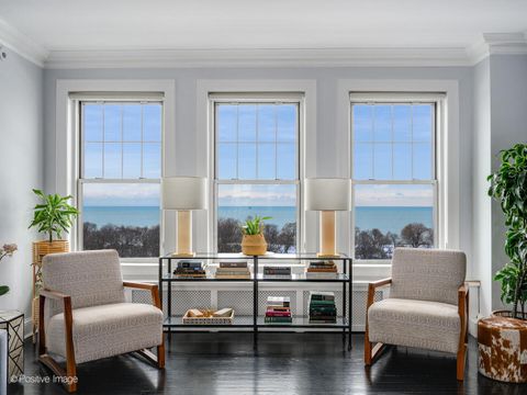 Tiny photo for 3530 N Lake Shore Drive #11B, Chicago, IL 60657 (MLS # 12520717)